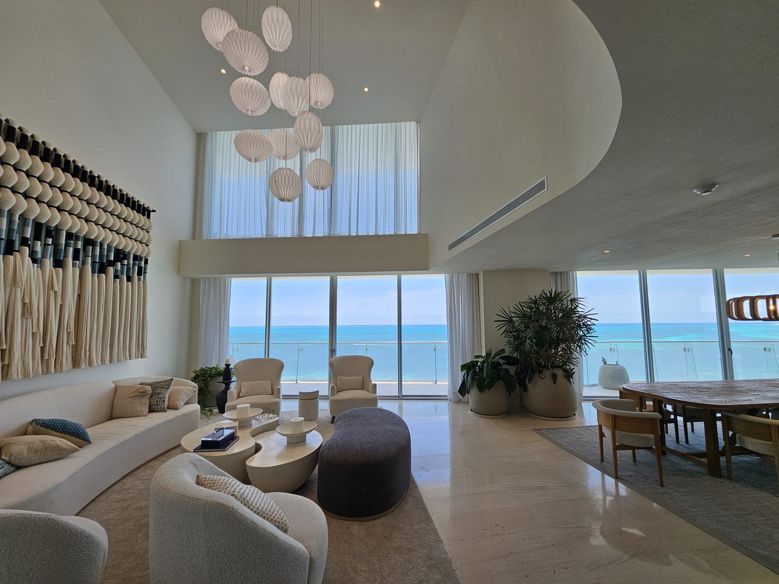 Penthouse de lujo con vista al Caribe en reventa — Monarca Real Estate